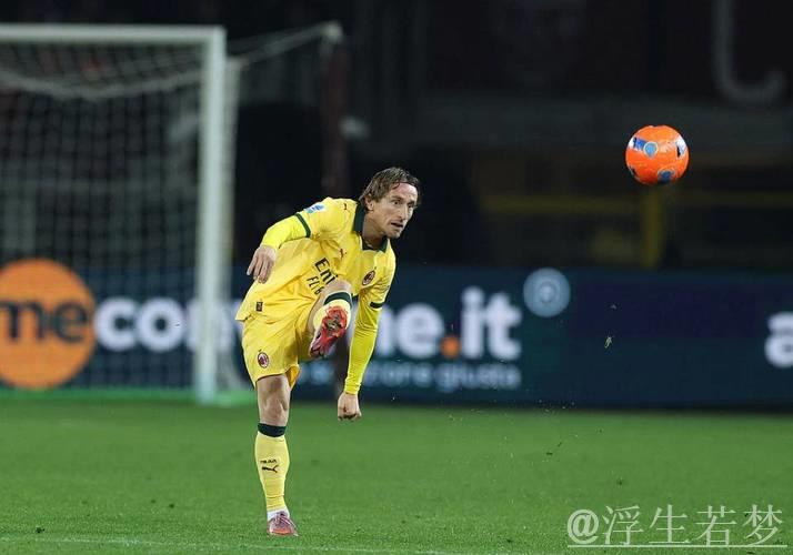 40岁魔笛闪耀意甲!助米兰领跑+连续10轮全勤,皇马会后悔吗? 40岁魔笛闪耀意甲!助米兰领跑+连续10轮全勤,皇马会后悔吗?